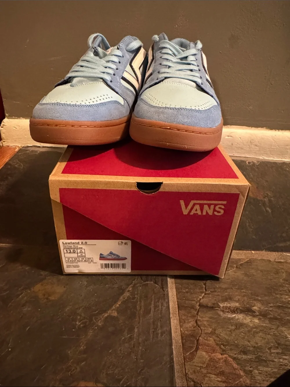 Lightly worn men’s Vans Lowland 2.0 Sneakers in heritage blue/gum